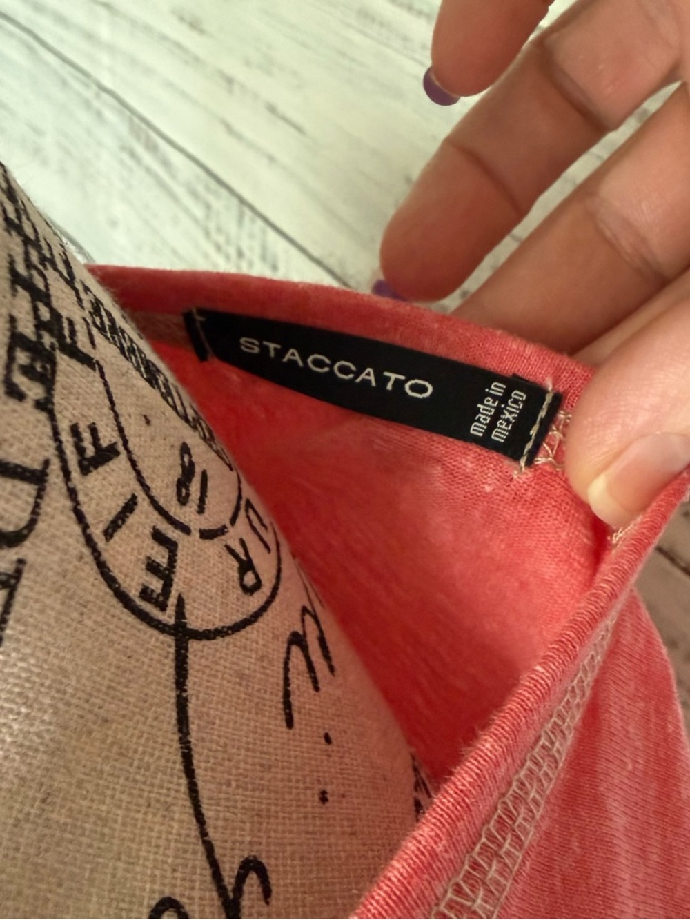 Staccato tank top. Pink size medium NWOT - Picture 5 of 8